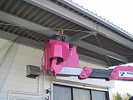 高所作業車施工中